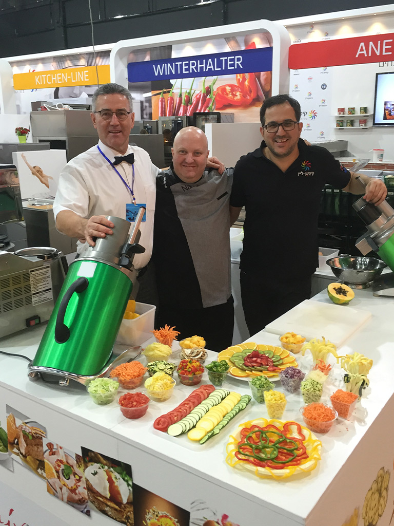 So gewinnen Sie mehr Besucher für Ihren Messestand 1 Rene Wyler Experte für Messeerfolg_Eventcoaching